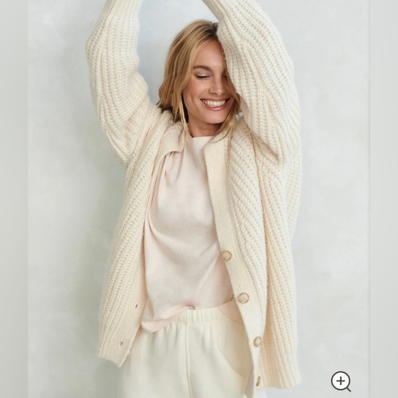 JENNI KAYNE Oversized Alpaca Cocoon Cardigan in Ivory/White/Cream - Picture 7 of 10